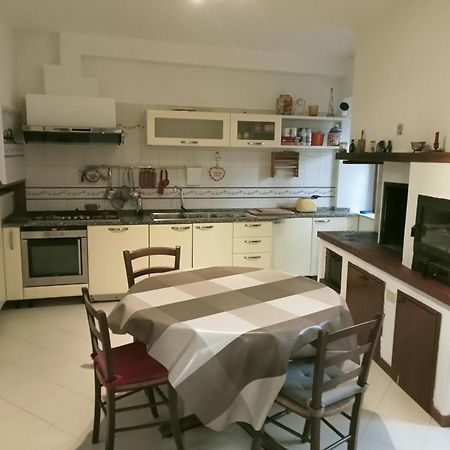 Camere Via Crispi Centro Storico Macerata Eksteriør billede
